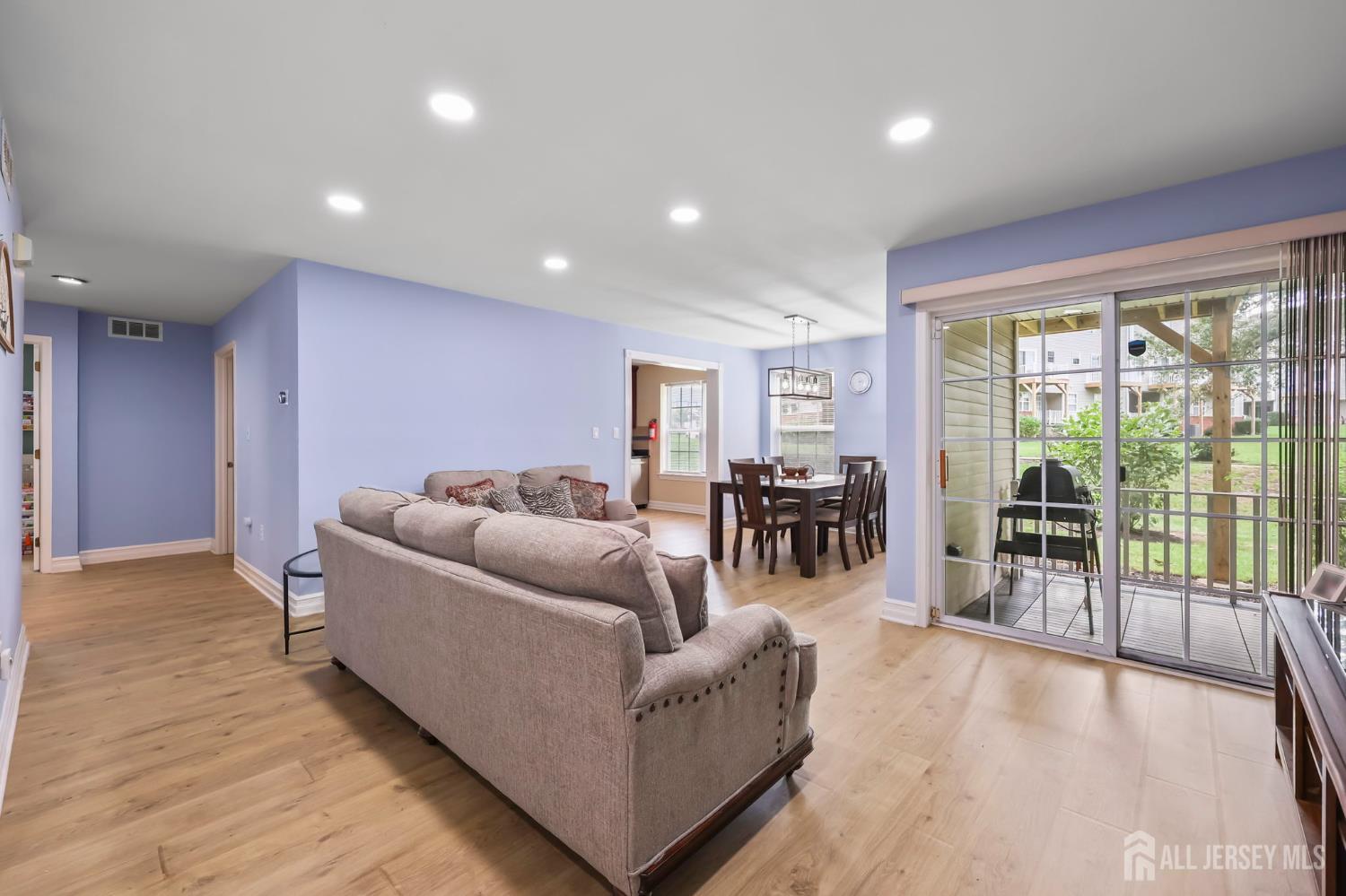 2202 Timber Ridge Court Parlin NJ 08859