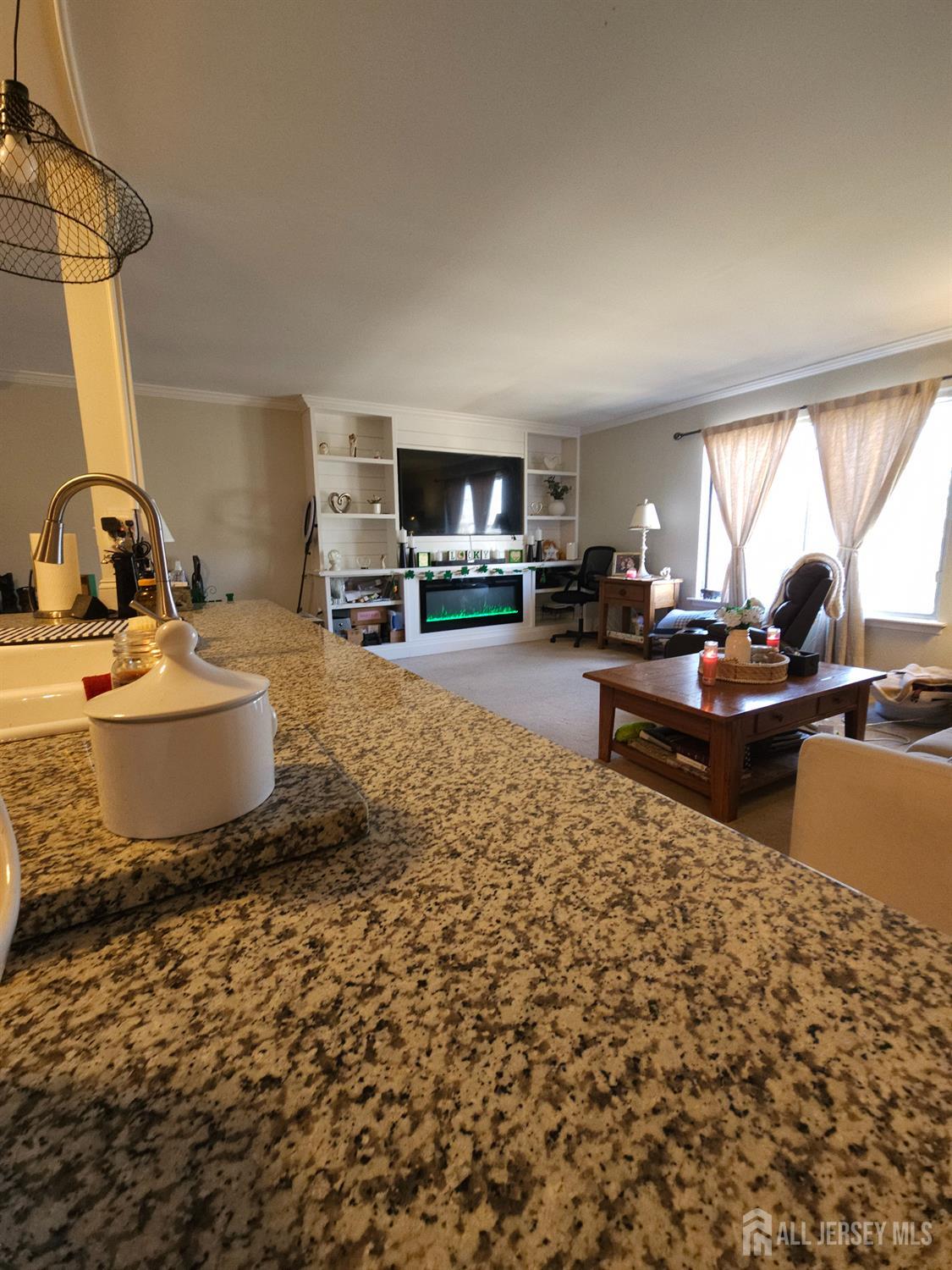 71 Eton Way Franklin NJ 08873