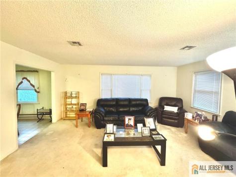 432 Redding Lane Monroe NJ 08831