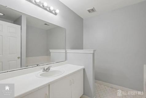 1608 Cypress Lane East Brunswick NJ 08816