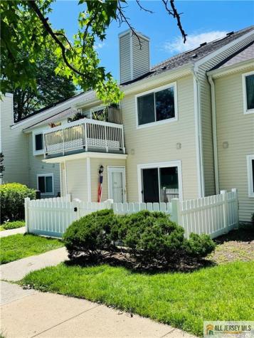 35 Foxtail Lane South Brunswick NJ 08852