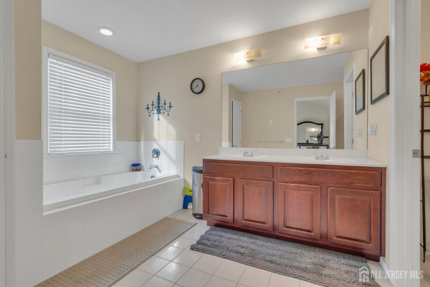 36 Morgan Way Monroe NJ 08831