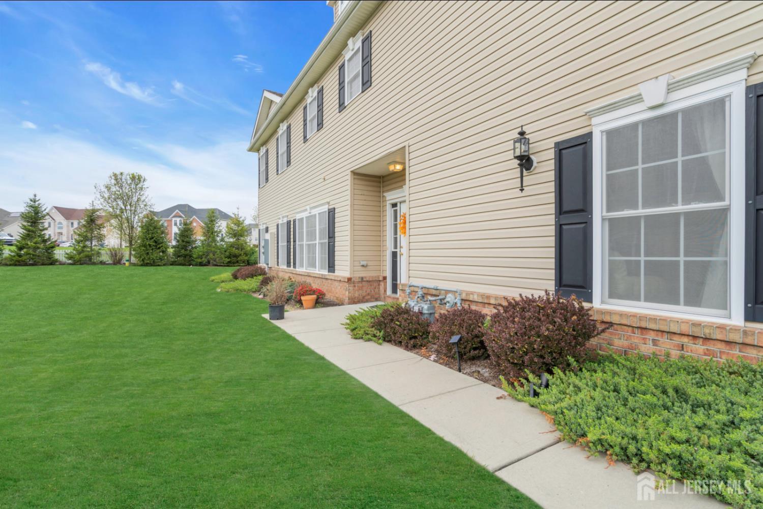 36 Morgan Way Monroe NJ 08831
