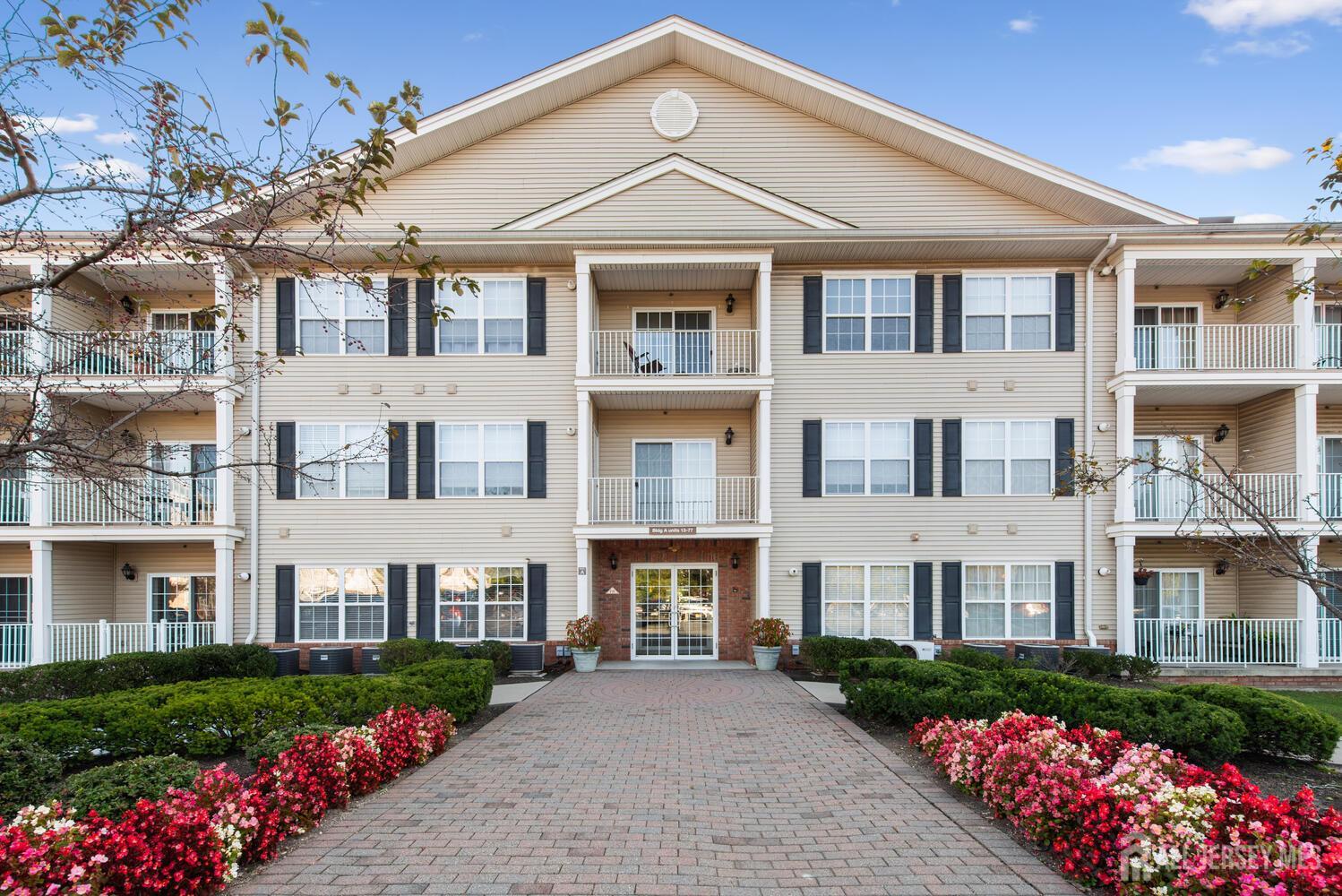 113 Liddle Avenue Edison NJ 08837