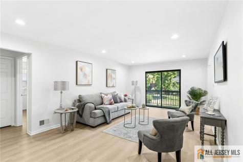 121 Beverly Hills Terrace Woodbridge Proper NJ 07095