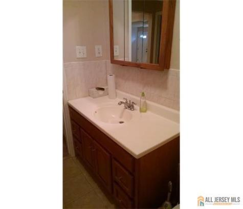 117 Cricket Lane Woodbridge Proper NJ 07095
