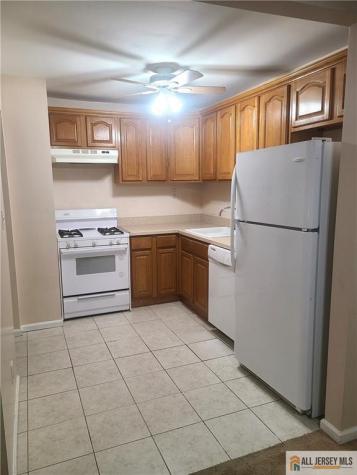 117 Cricket Lane Woodbridge Proper NJ 07095