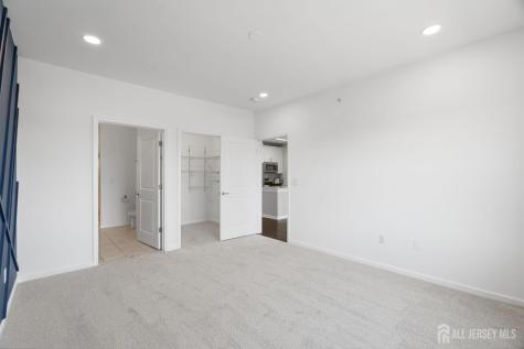 648 Strassle Way South Plainfield NJ 07080