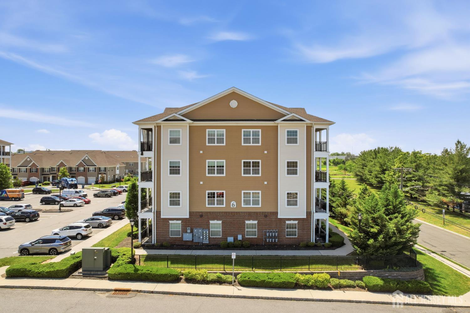 648 Strassle Way South Plainfield NJ 07080