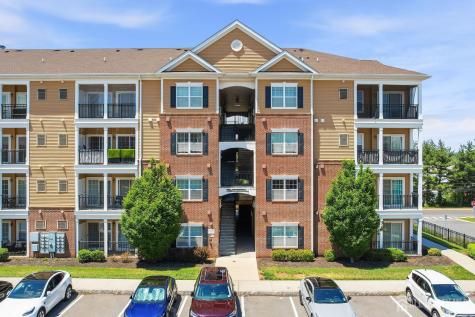 648 Strassle Way South Plainfield NJ 07080