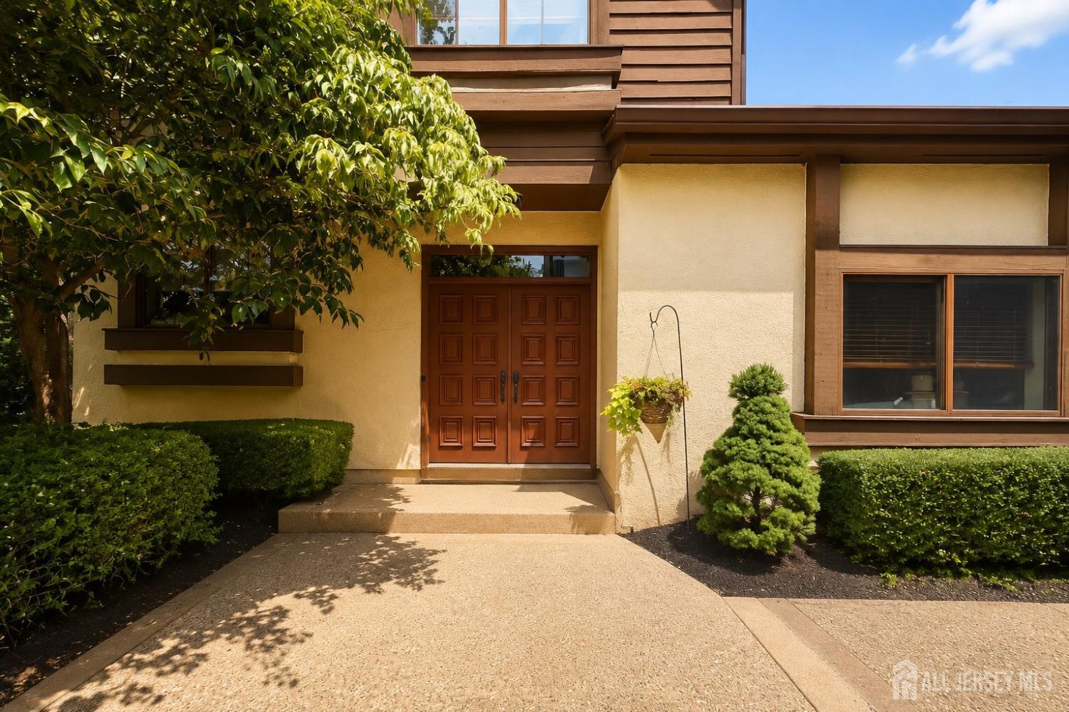 460 Sayre Drive Plainsboro NJ 08540