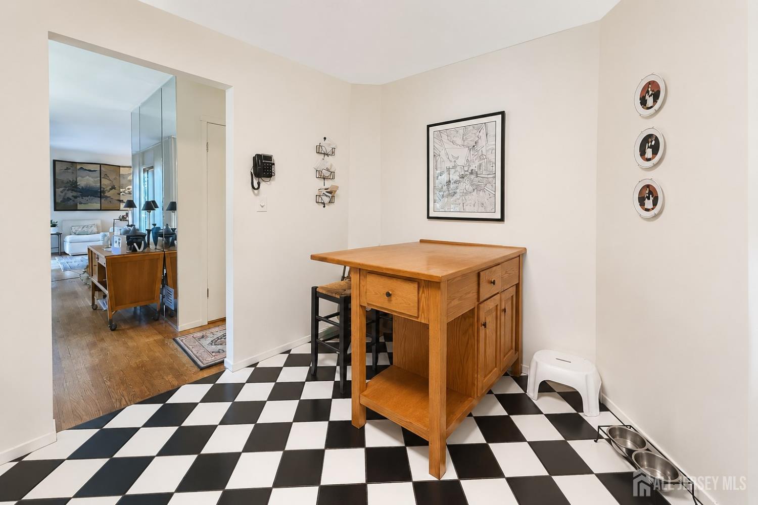 460 Sayre Drive Plainsboro NJ 08540