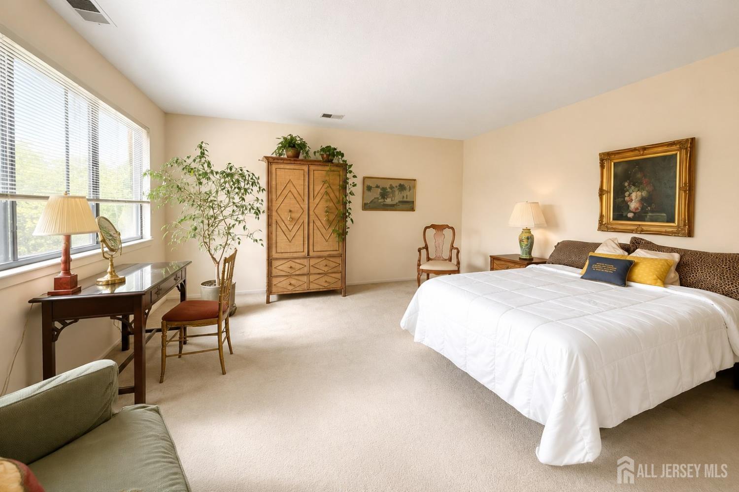 460 Sayre Drive Plainsboro NJ 08540