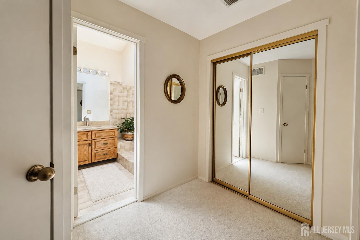 460 Sayre Drive Plainsboro NJ 08540