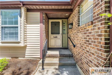 2 Ethan Allen Drive Monroe NJ 08831