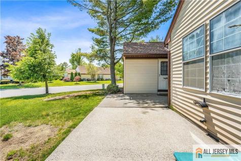 2 Ethan Allen Drive Monroe NJ 08831