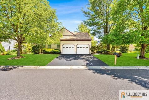 2 Ethan Allen Drive Monroe NJ 08831