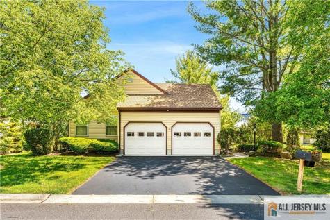 2 Ethan Allen Drive Monroe NJ 08831