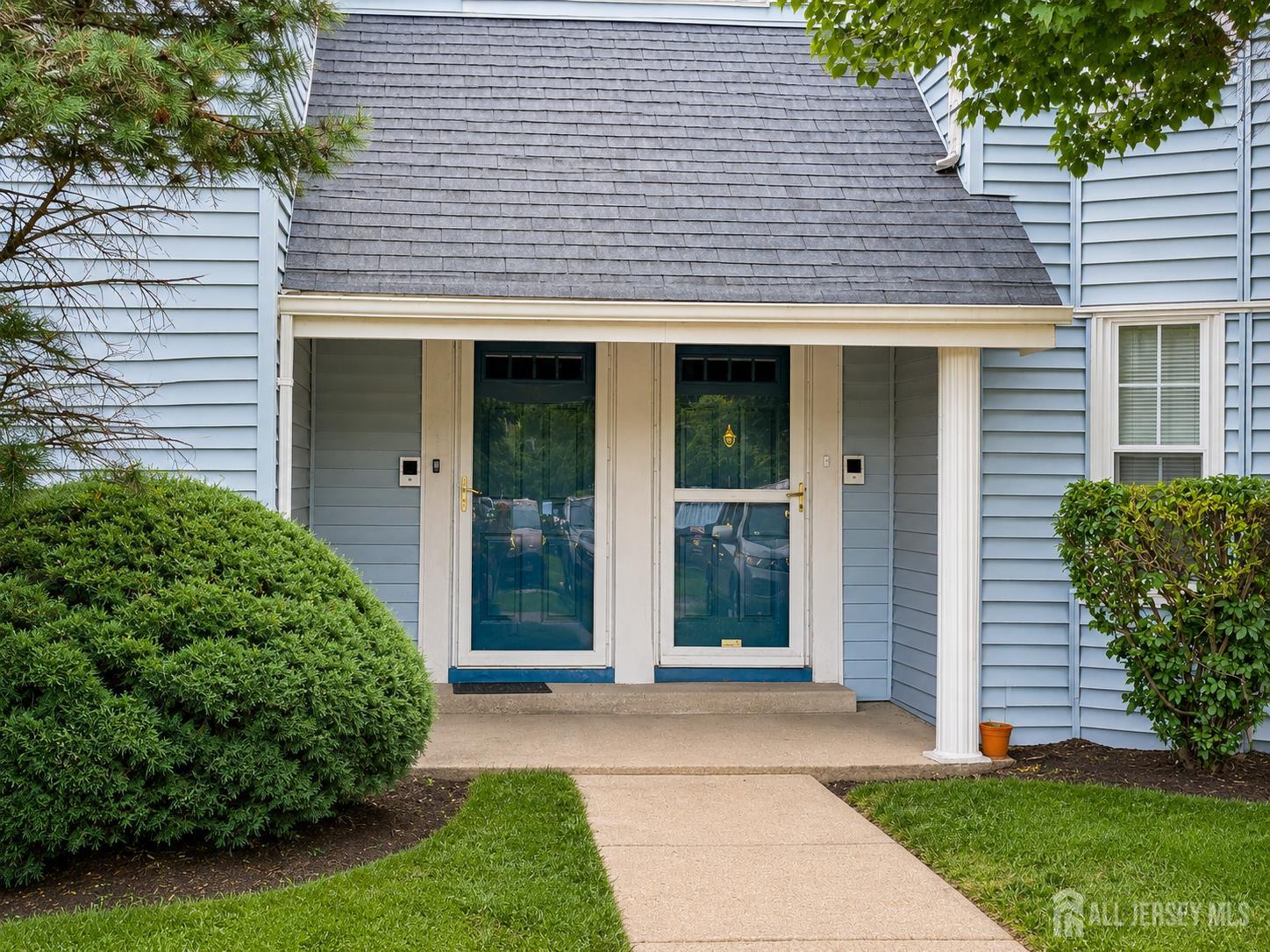 47 Tanglewood Court South Brunswick NJ 08852