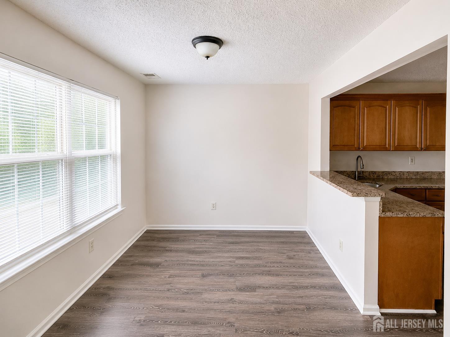 47 Tanglewood Court South Brunswick NJ 08852
