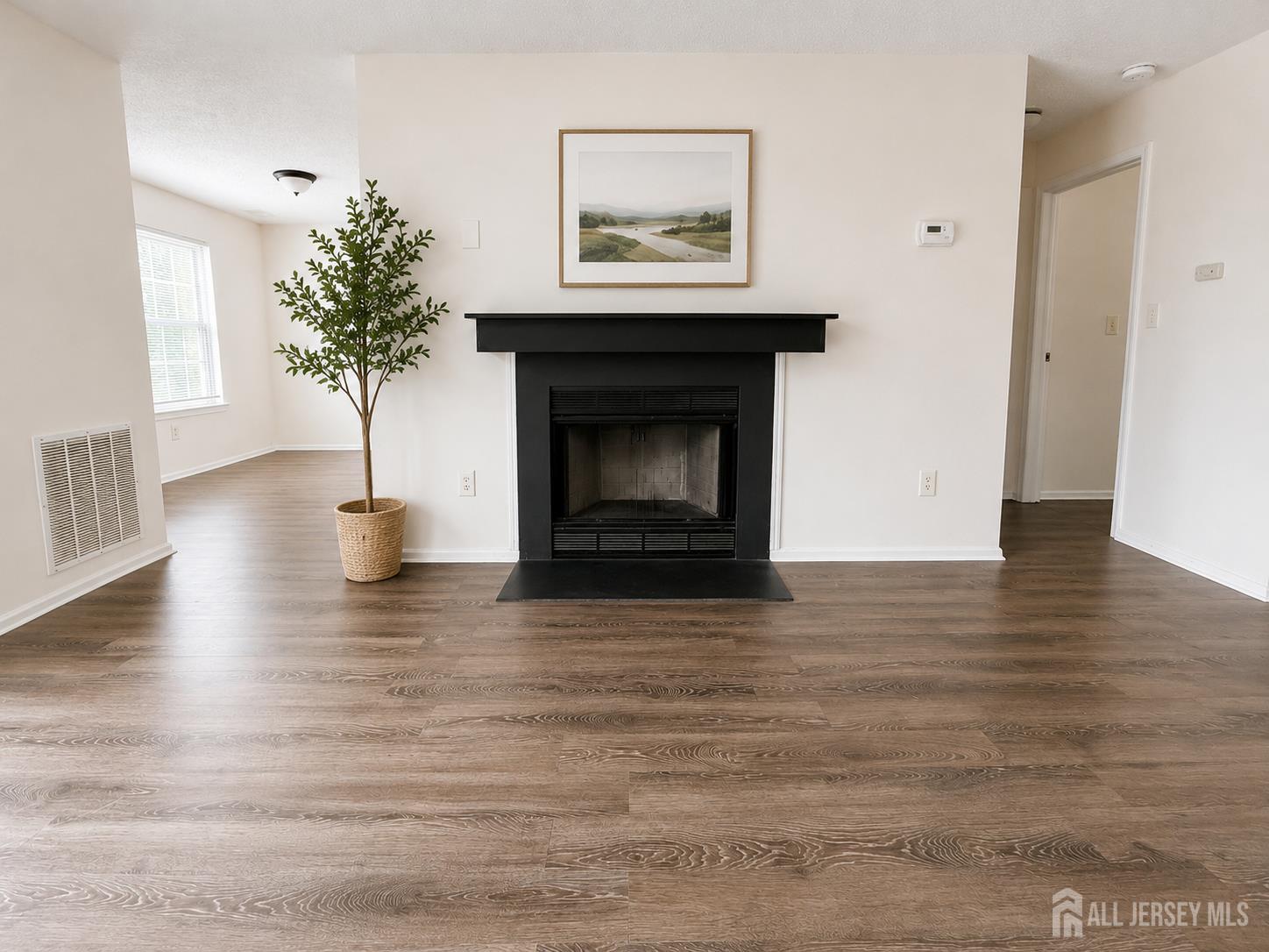 47 Tanglewood Court South Brunswick NJ 08852