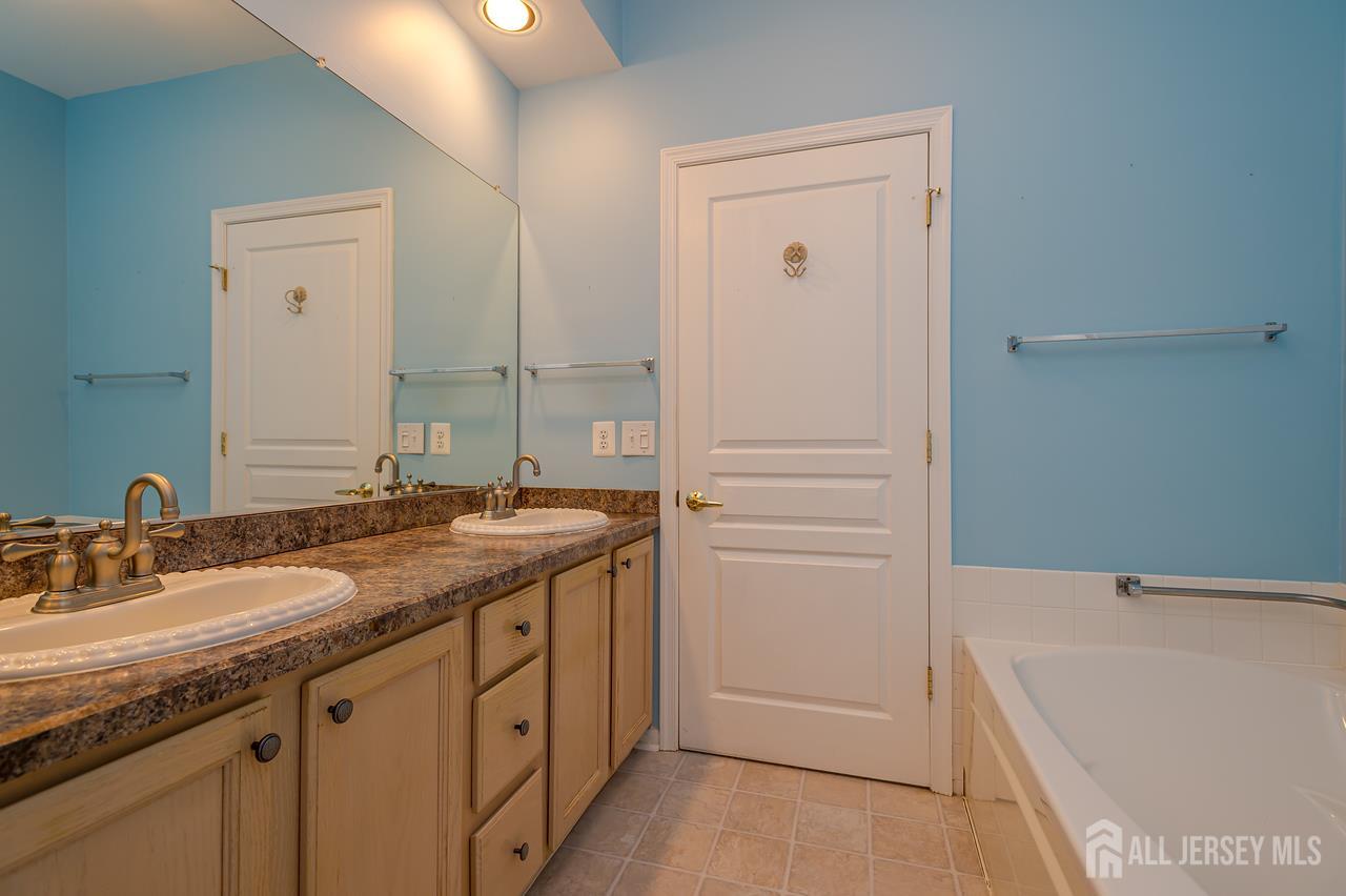 455 Bluebird Drive Monroe NJ 08831