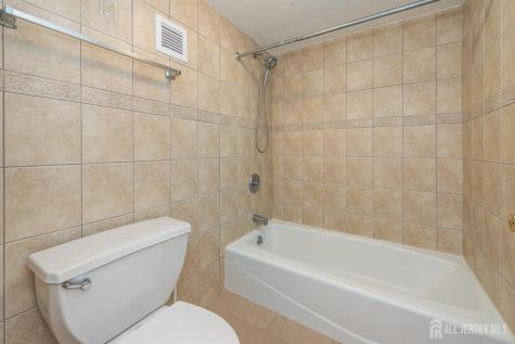 5 Linden Street Hackensack NJ 07601