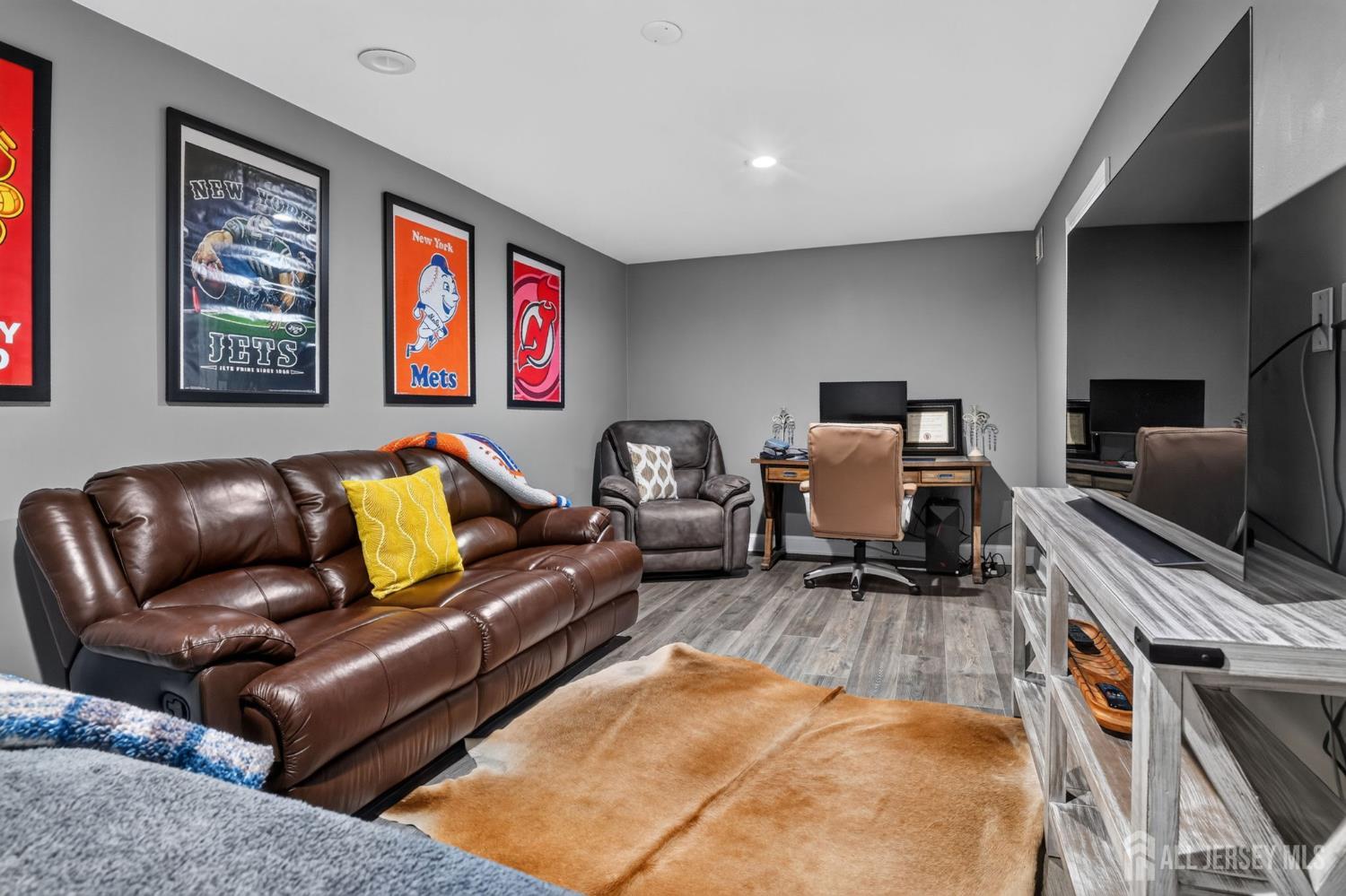 44 Tower Hill Drive Red Bank NJ 07701