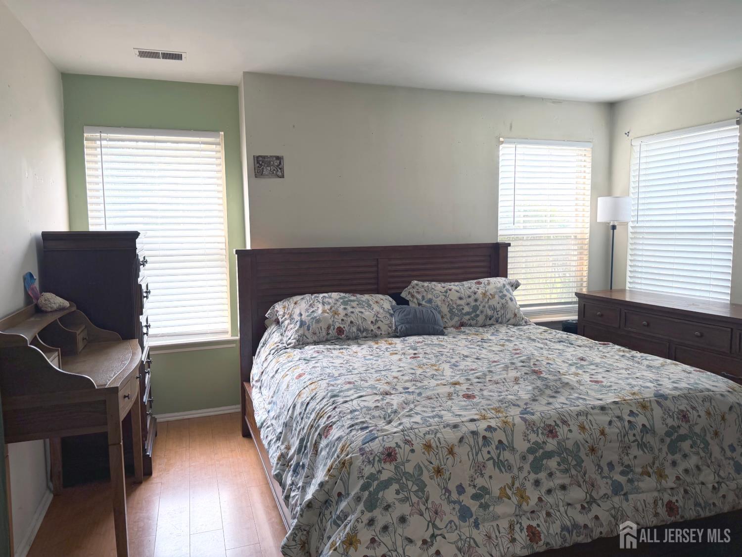 13 Equestrian Court Tinton Falls NJ 07753