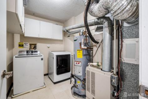 407 Lancaster Court Piscataway NJ 08854