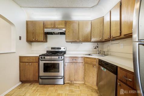 407 Lancaster Court Piscataway NJ 08854