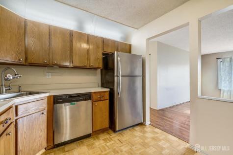 407 Lancaster Court Piscataway NJ 08854
