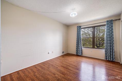 407 Lancaster Court Piscataway NJ 08854