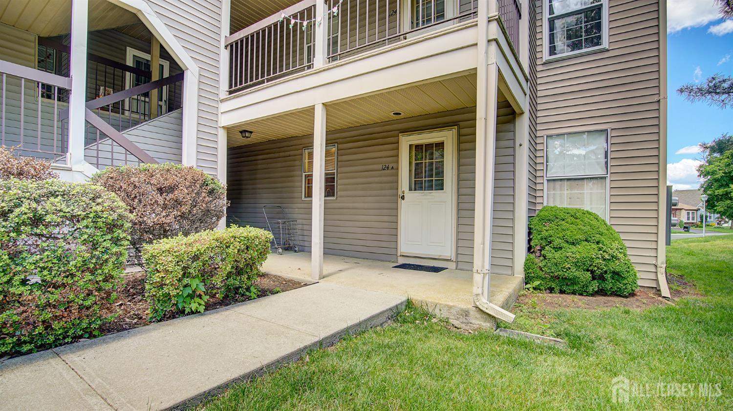 124 Concordia Circle Monroe NJ 08831