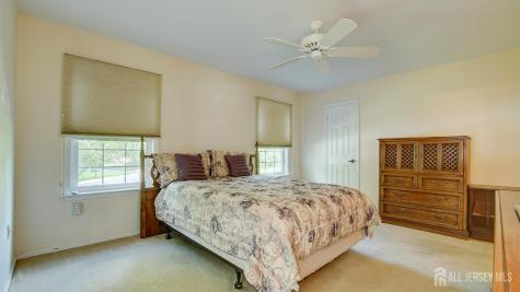 124 Concordia Circle Monroe NJ 08831