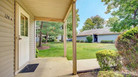124 Concordia Circle Monroe NJ 08831