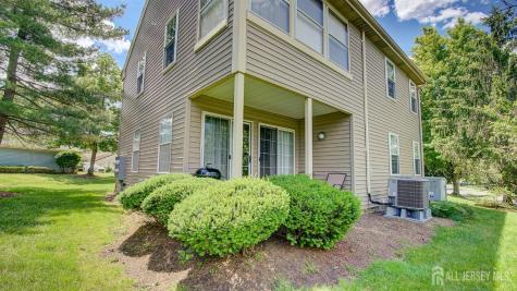 124 Concordia Circle Monroe NJ 08831