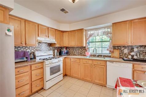 2704 Cricket Circle Edison NJ 08820