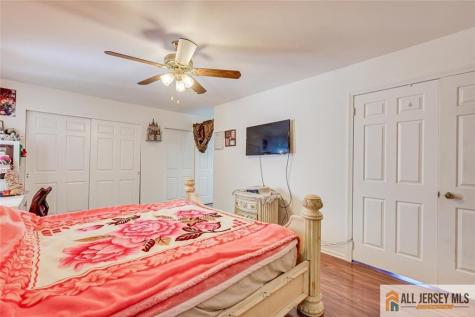 2704 Cricket Circle Edison NJ 08820