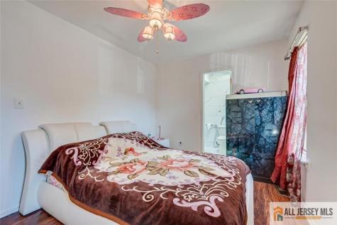 2704 Cricket Circle Edison NJ 08820