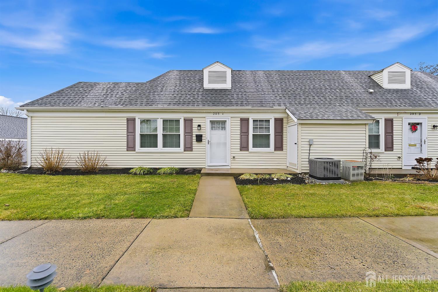 205 Madison Lane Monroe NJ 08831