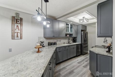 205 Madison Lane Monroe NJ 08831
