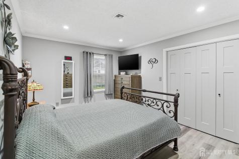 205 Madison Lane Monroe NJ 08831