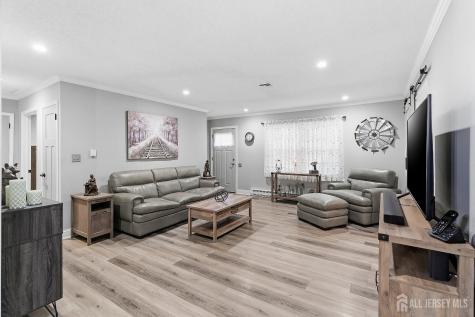 205 Madison Lane Monroe NJ 08831