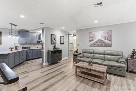 205 Madison Lane Monroe NJ 08831