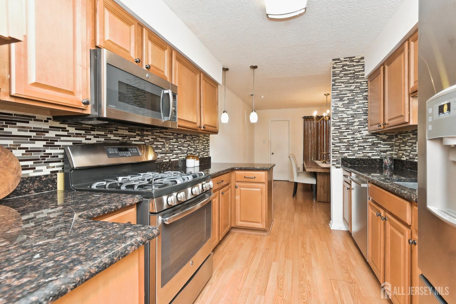 241 Hampshire Drive Plainsboro NJ 08536