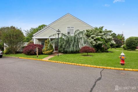 110 Winthrop Road Monroe NJ 08831