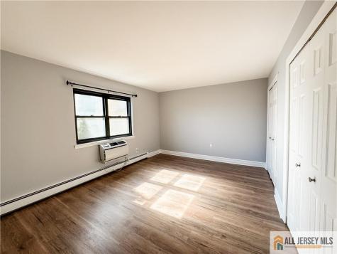 401 Us 22 Highway North Plainfield NJ 07060