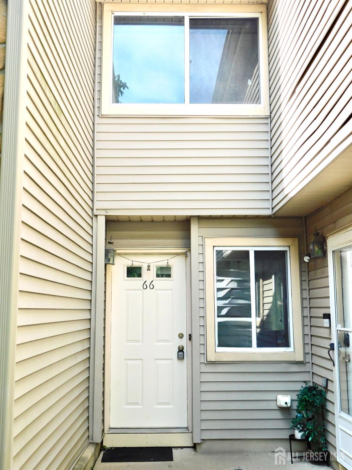 66 Chatham Court East Windsor NJ 08520