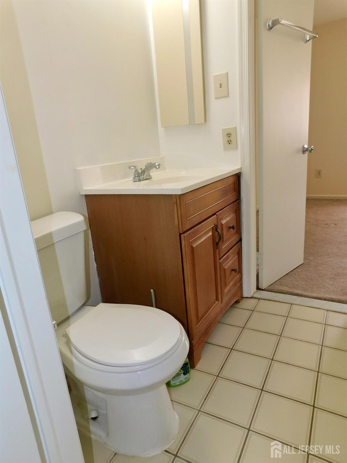 66 Chatham Court East Windsor NJ 08520